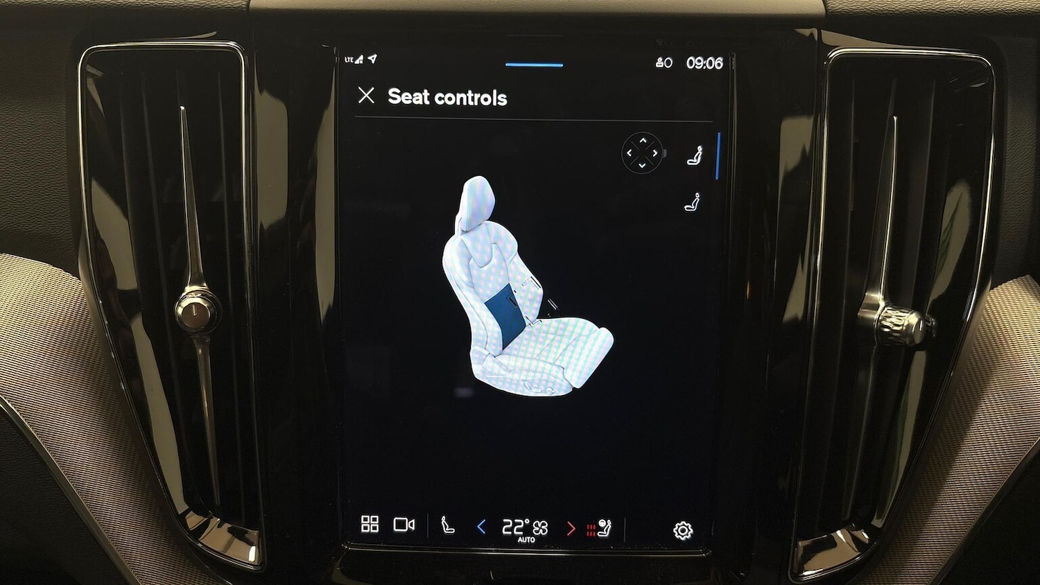 Used Volvo XC60 2022 for sale - 76969031: Photo 29