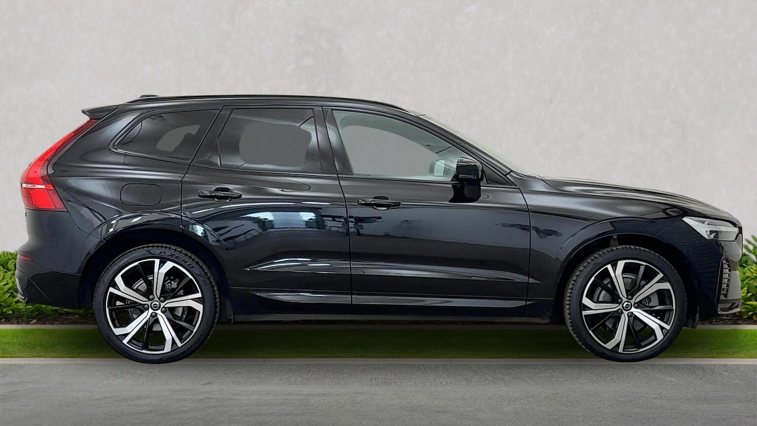 Used Volvo XC60 2022 for sale - 76969031: Photo 3