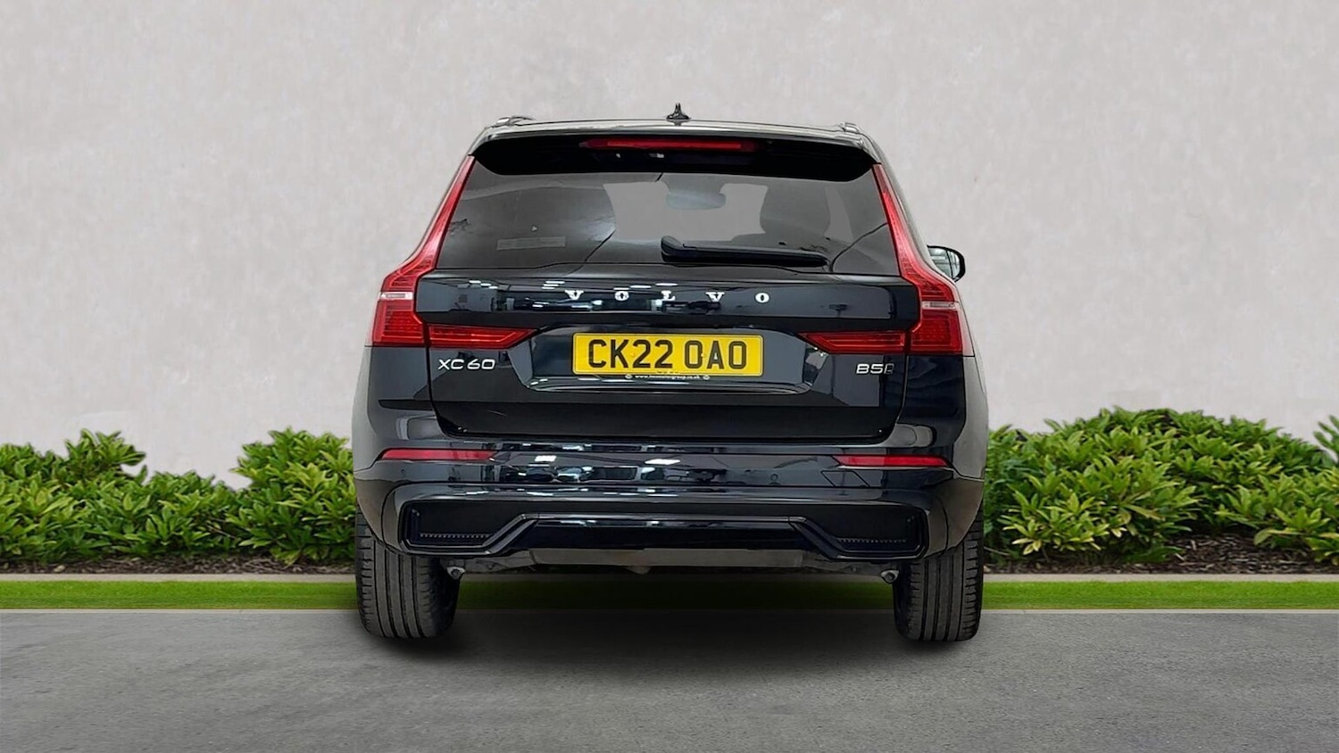 Used Volvo XC60 2022 for sale - 76969031: Photo 4