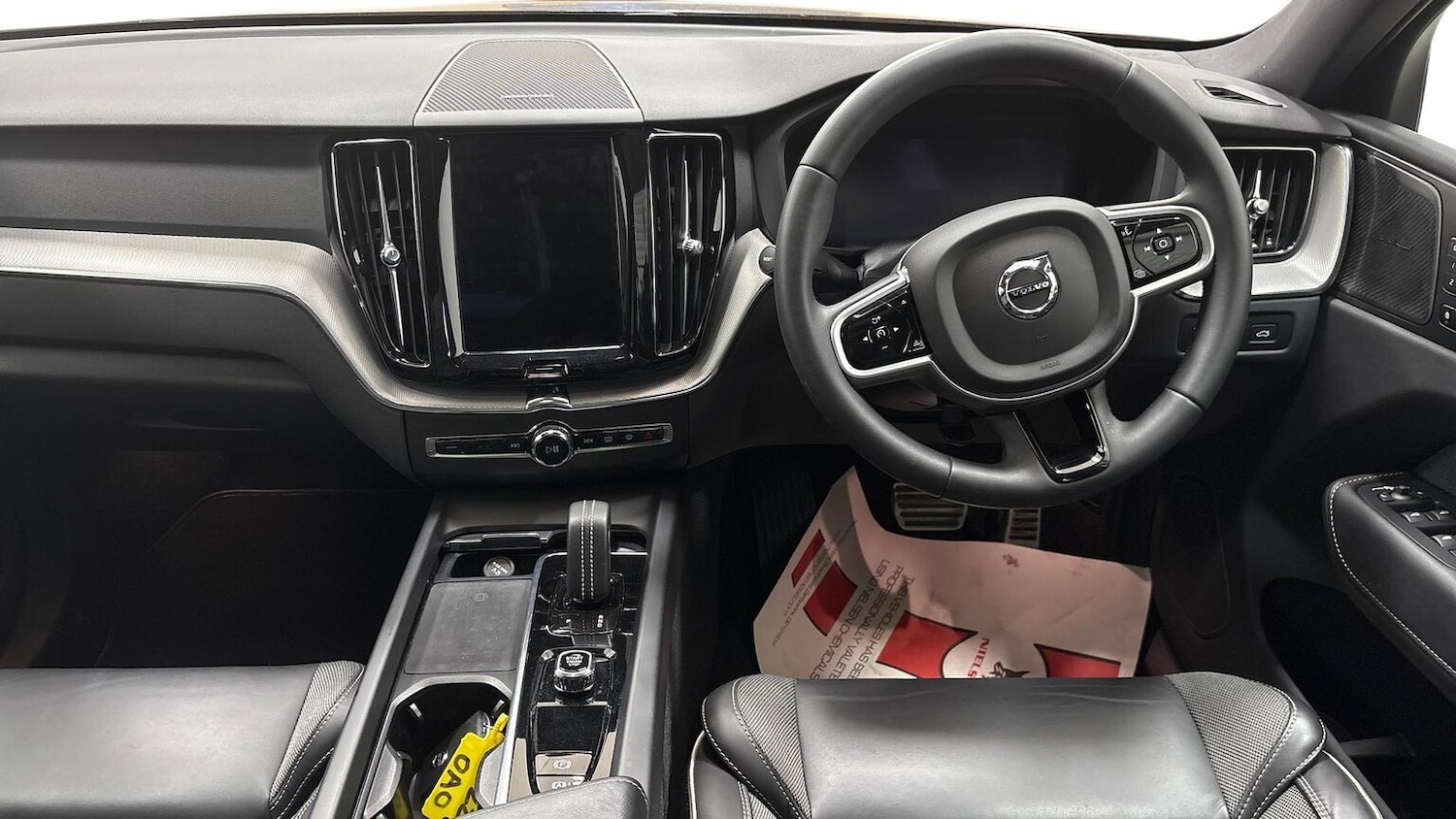 Used Volvo XC60 2022 for sale - 76969031: Photo 8