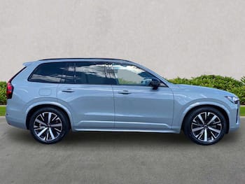 Used Volvo XC90 2025 for sale - 79692569: Photo