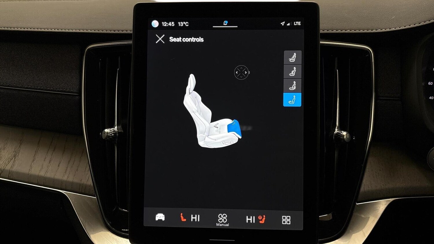 Used Volvo XC90 2025 for sale - 76941820: Photo 15