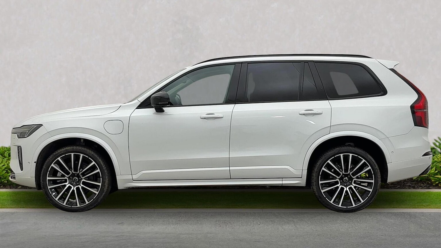 Used Volvo XC90 2025 for sale - 76941820: Photo 19