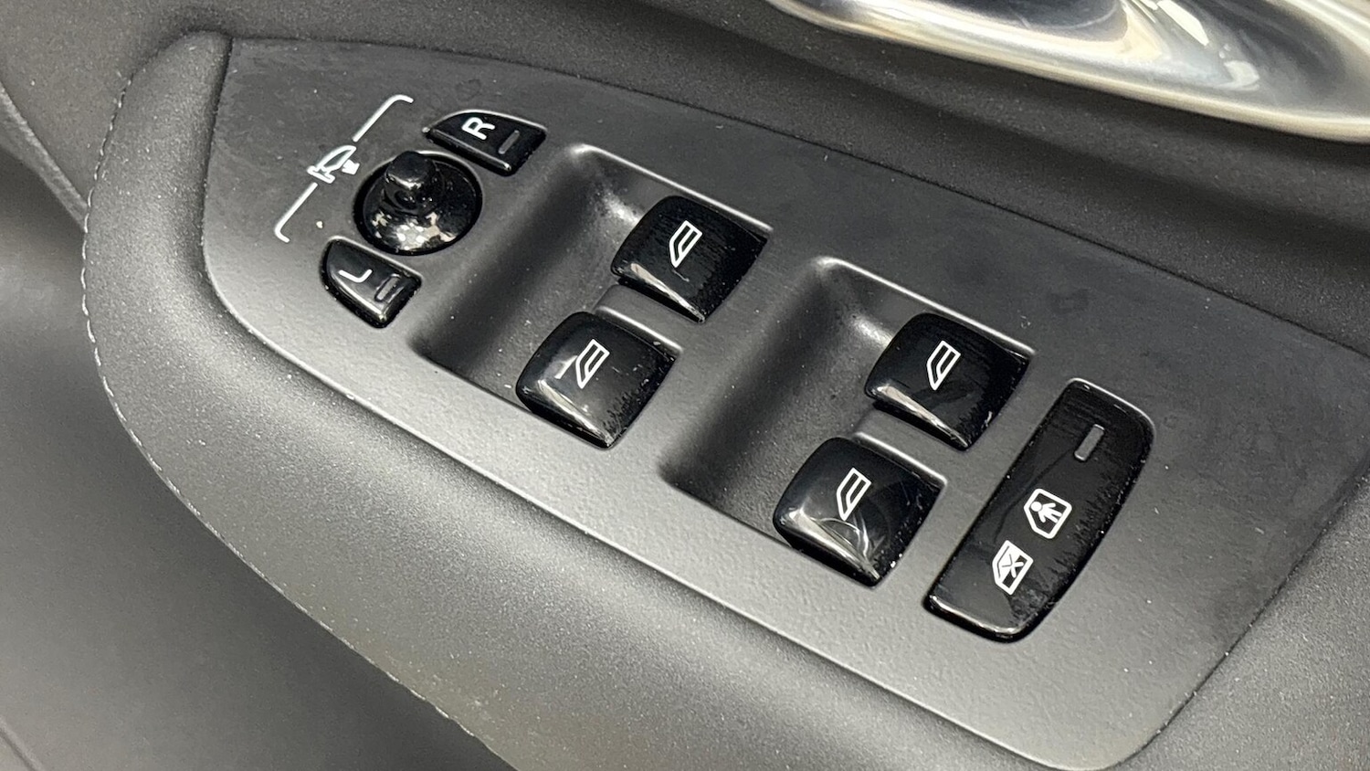 Used Volvo XC90 2025 for sale - 76941820: Photo 21