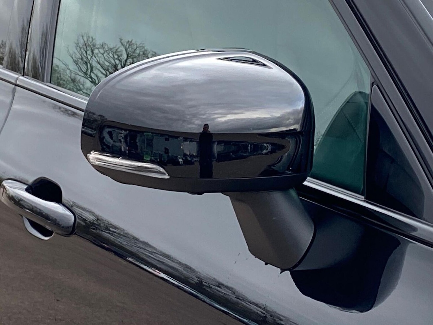 Used Volvo XC60 2025 for sale - 76497311: Photo 40