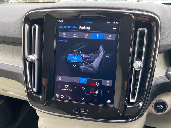 Used Volvo XC40 2022 for sale - 76236965: Photo 12