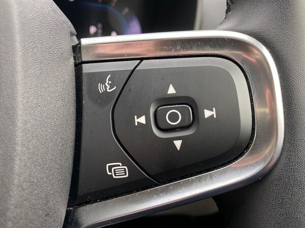Used Volvo XC40 2022 for sale - 76236965: Photo 25
