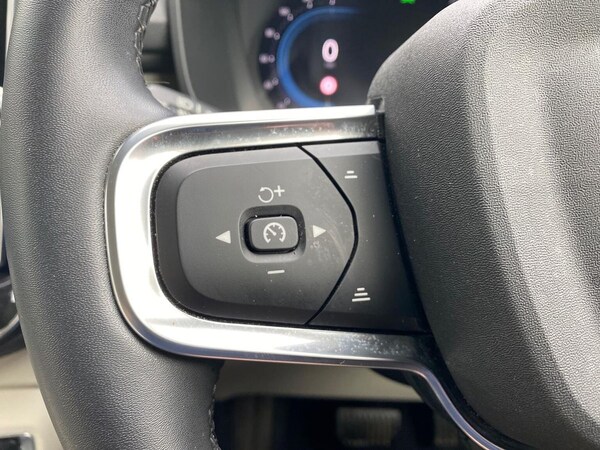 Used Volvo XC40 2022 for sale - 76236965: Photo 26