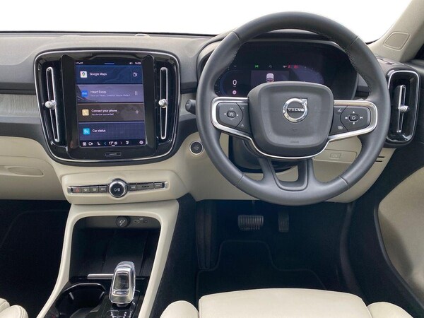 Used Volvo XC40 2022 for sale - 76236965: Photo 9
