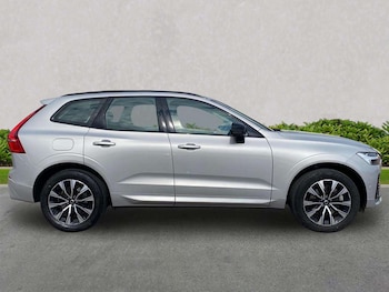 Used Volvo XC60 2023 for sale - 78310404: Photo