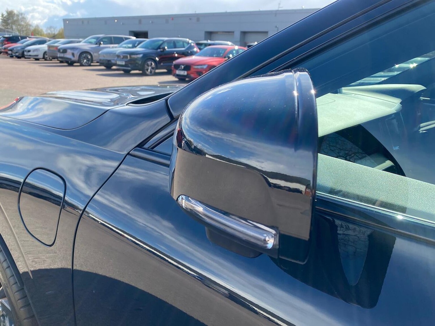 Used Volvo XC60 2025 for sale - 78194011: Photo 40