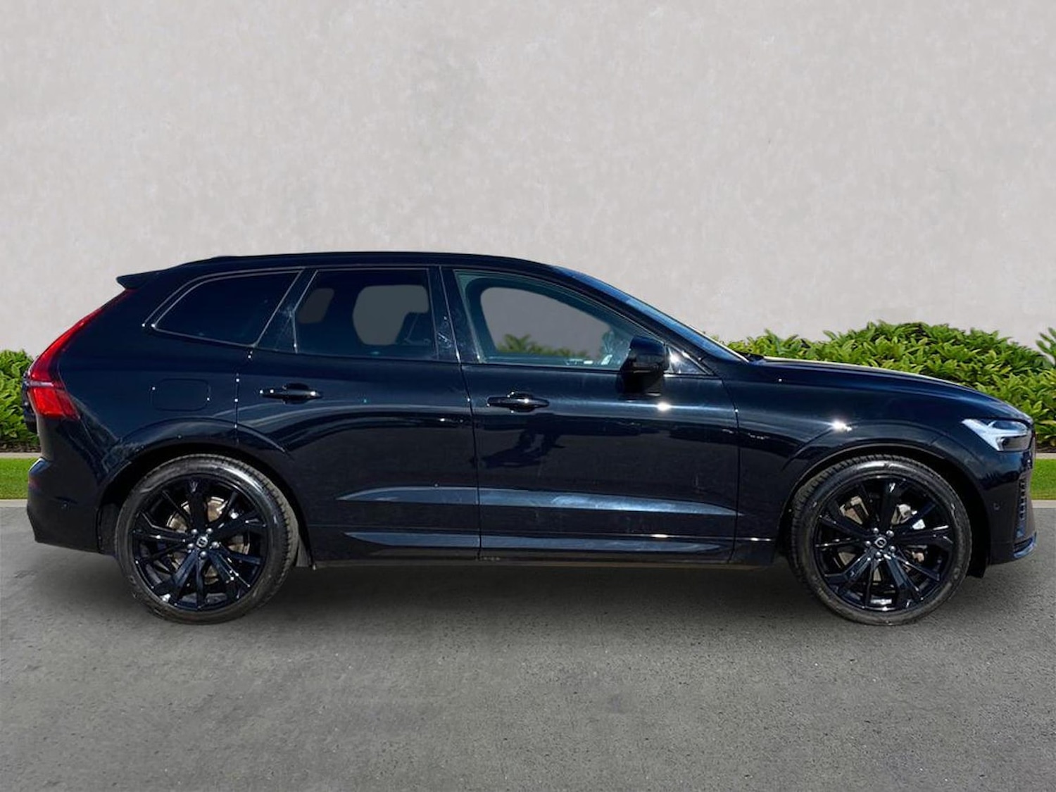 Used Volvo XC60 2025 for sale - 78194011: Photo 5