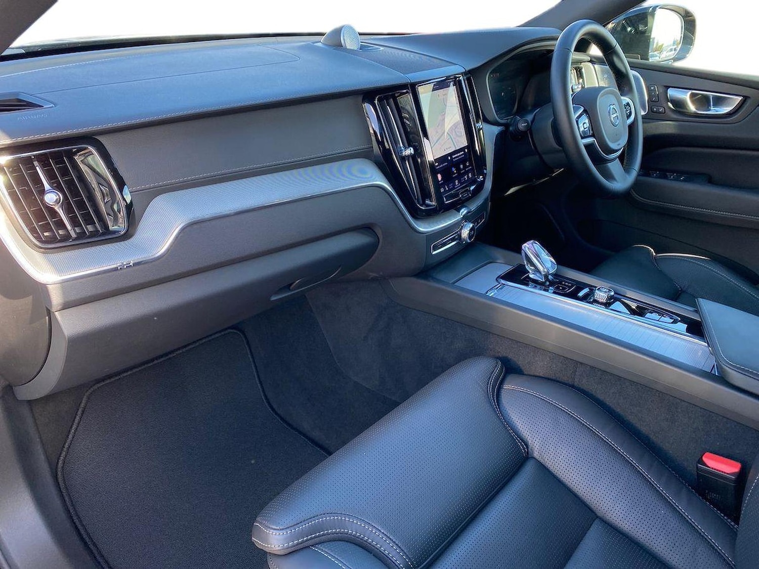 Used Volvo XC60 2025 for sale - 78194011: Photo 9