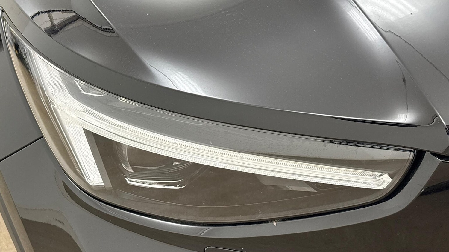 Used Volvo XC40 2024 for sale - 76422382: Photo 17