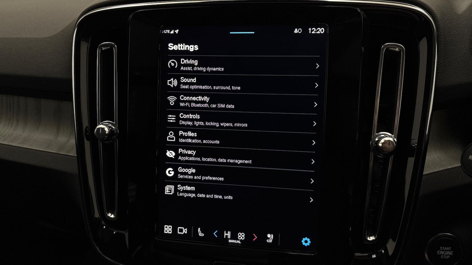 Used Volvo XC40 2024 for sale - 76422382: Photo 25