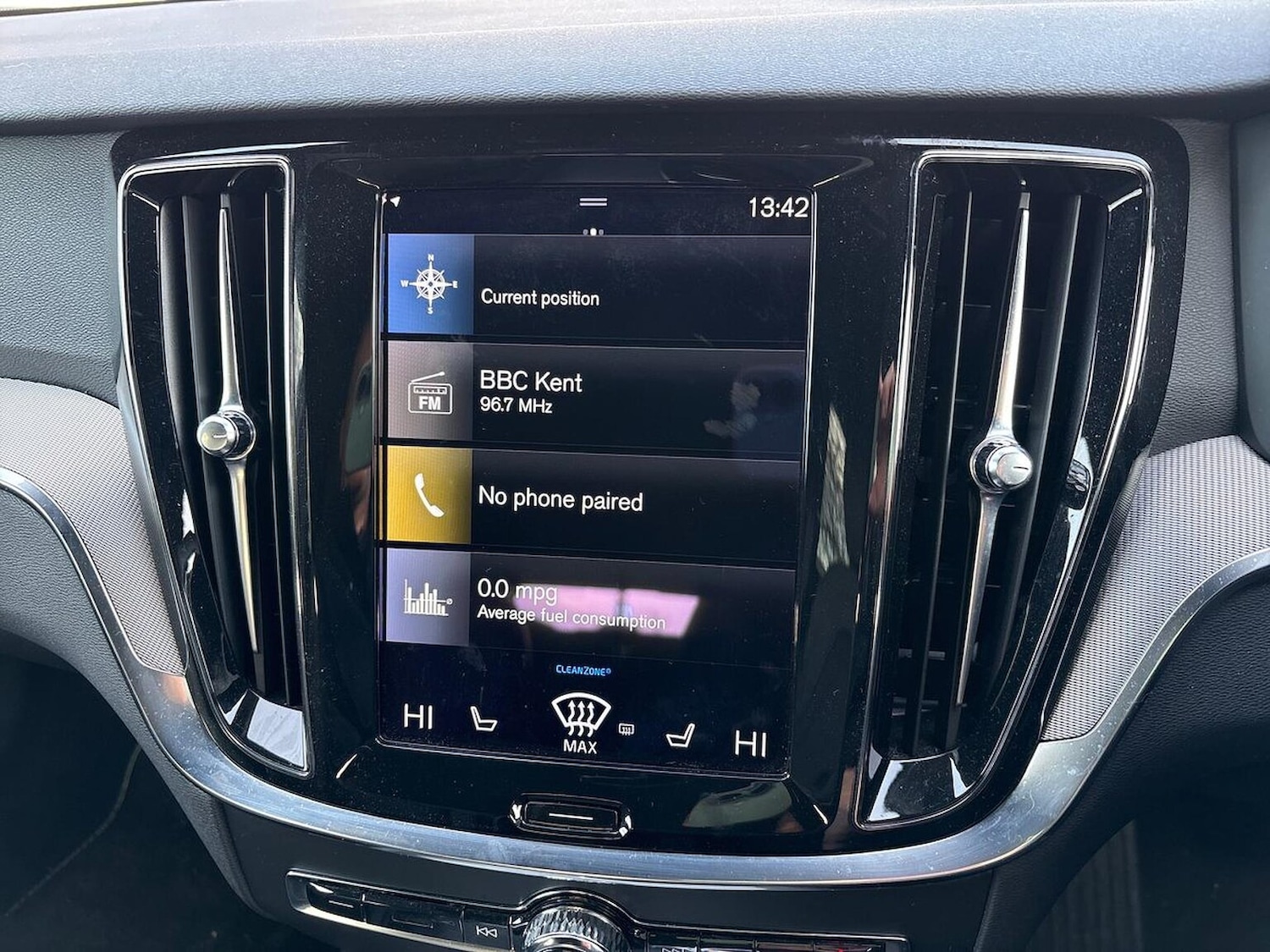 Used Volvo V60 2021 for sale - 77639335: Photo 11