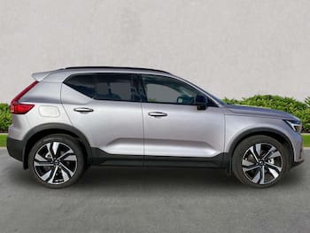 Used Volvo XC40 2026 for sale - 79614885: Photo
