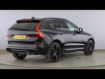 Used Volvo XC60 2025 for sale - 79679124: Photo