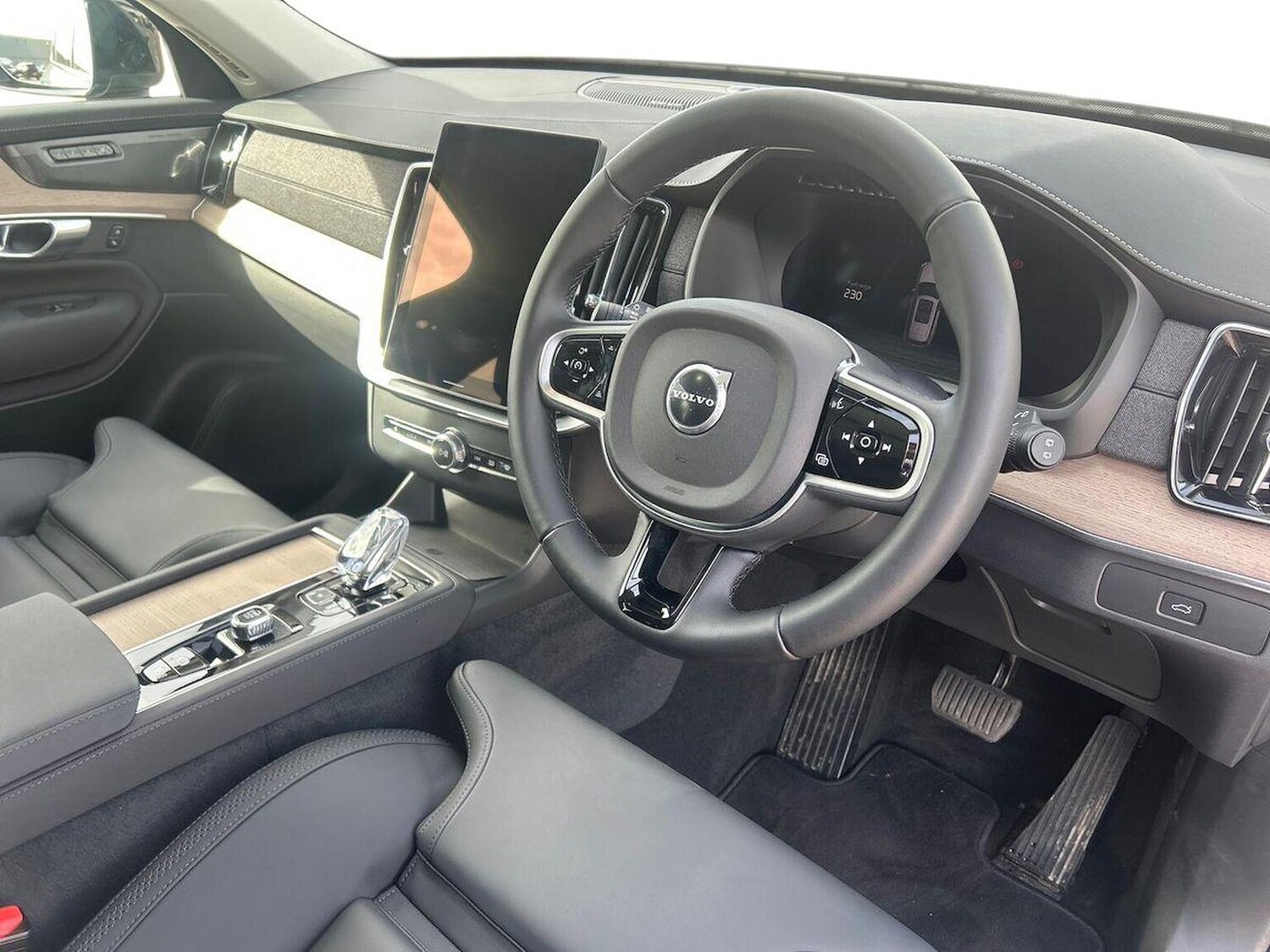 Used Volvo XC90 2025 for sale - 78193900: Photo 17