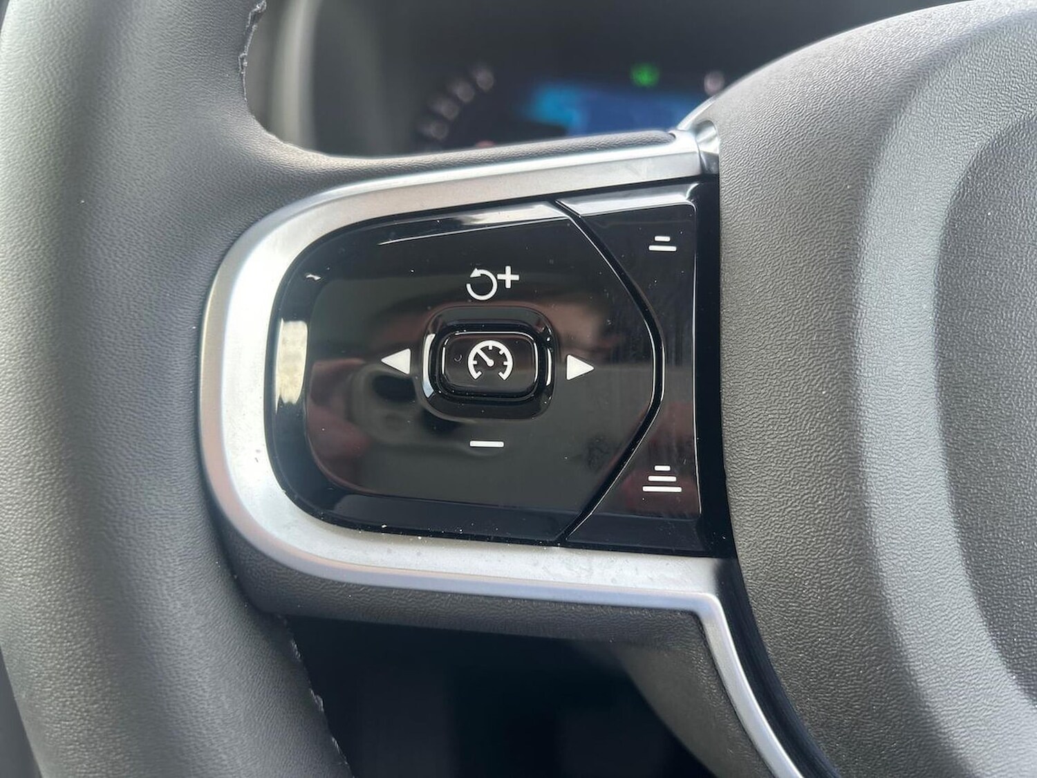 Used Volvo XC90 2025 for sale - 78193900: Photo 28