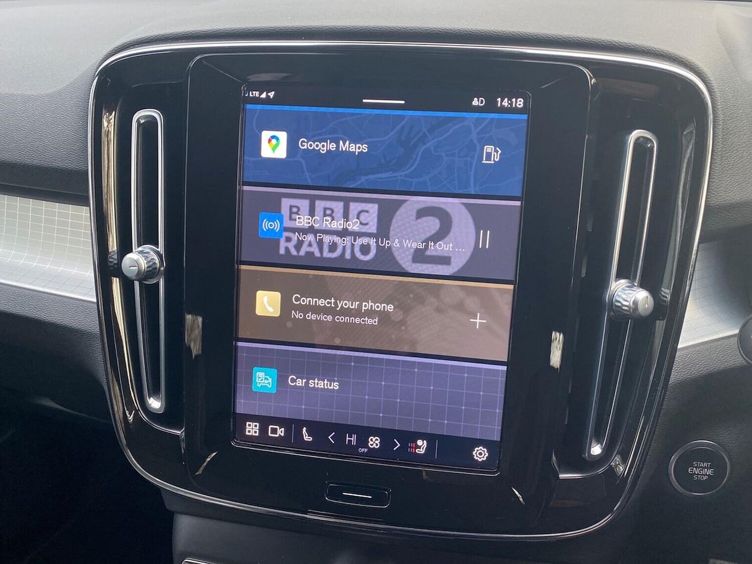 Used Volvo XC40 2022 for sale - 76969951: Photo 11