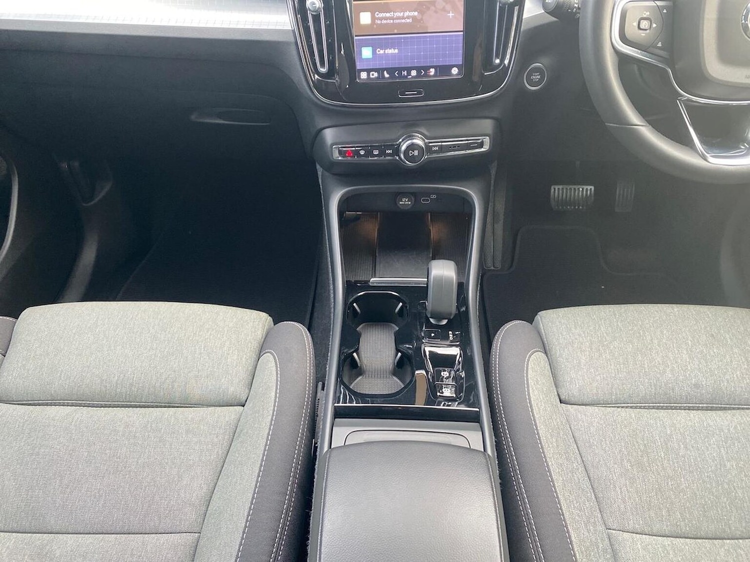 Used Volvo XC40 2022 for sale - 76969951: Photo 13