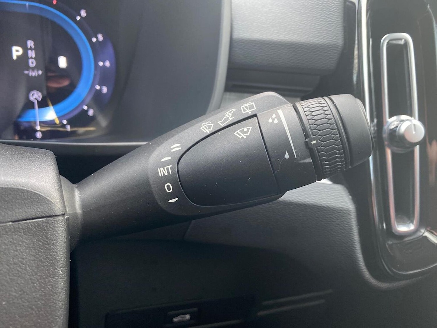 Used Volvo XC40 2022 for sale - 76969951: Photo 28