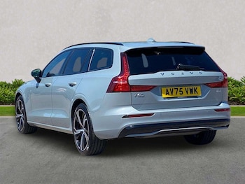 Used Volvo V60 2025 for sale - 79017798: Photo