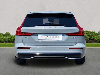 Used Volvo V60 2025 for sale - 79017798: Photo