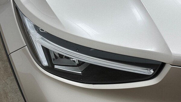 Used Volvo XC40 2023 for sale - 76207473: Photo 16