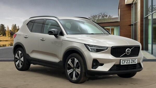 Used Volvo XC40 2023 for sale - 76207473: Photo 1