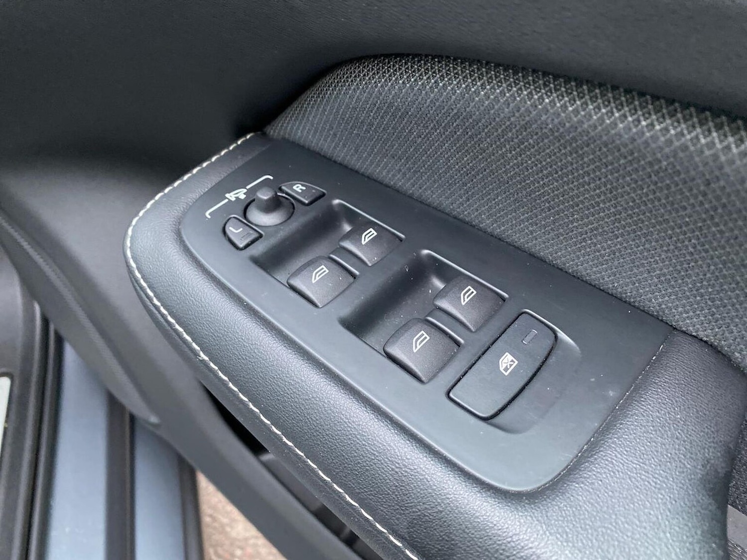 Used Volvo V60 2021 for sale - 77701302: Photo 21