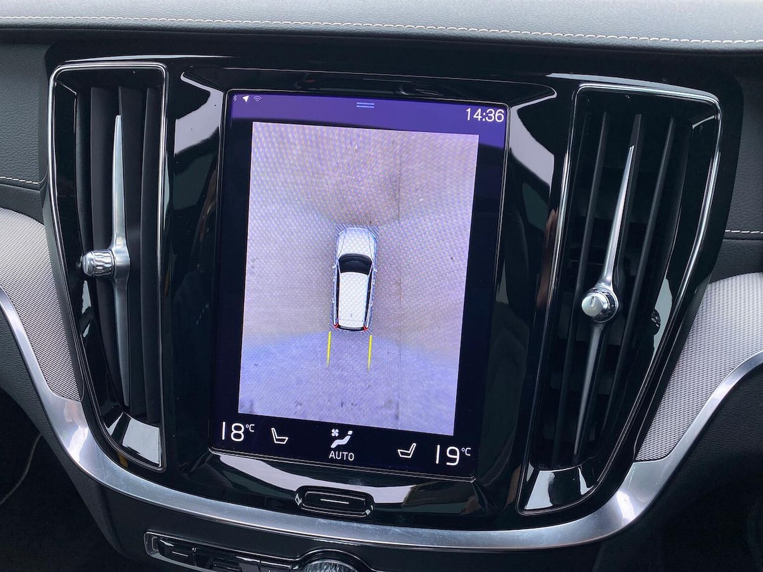 Used Volvo V60 2021 for sale - 77701302: Photo 23