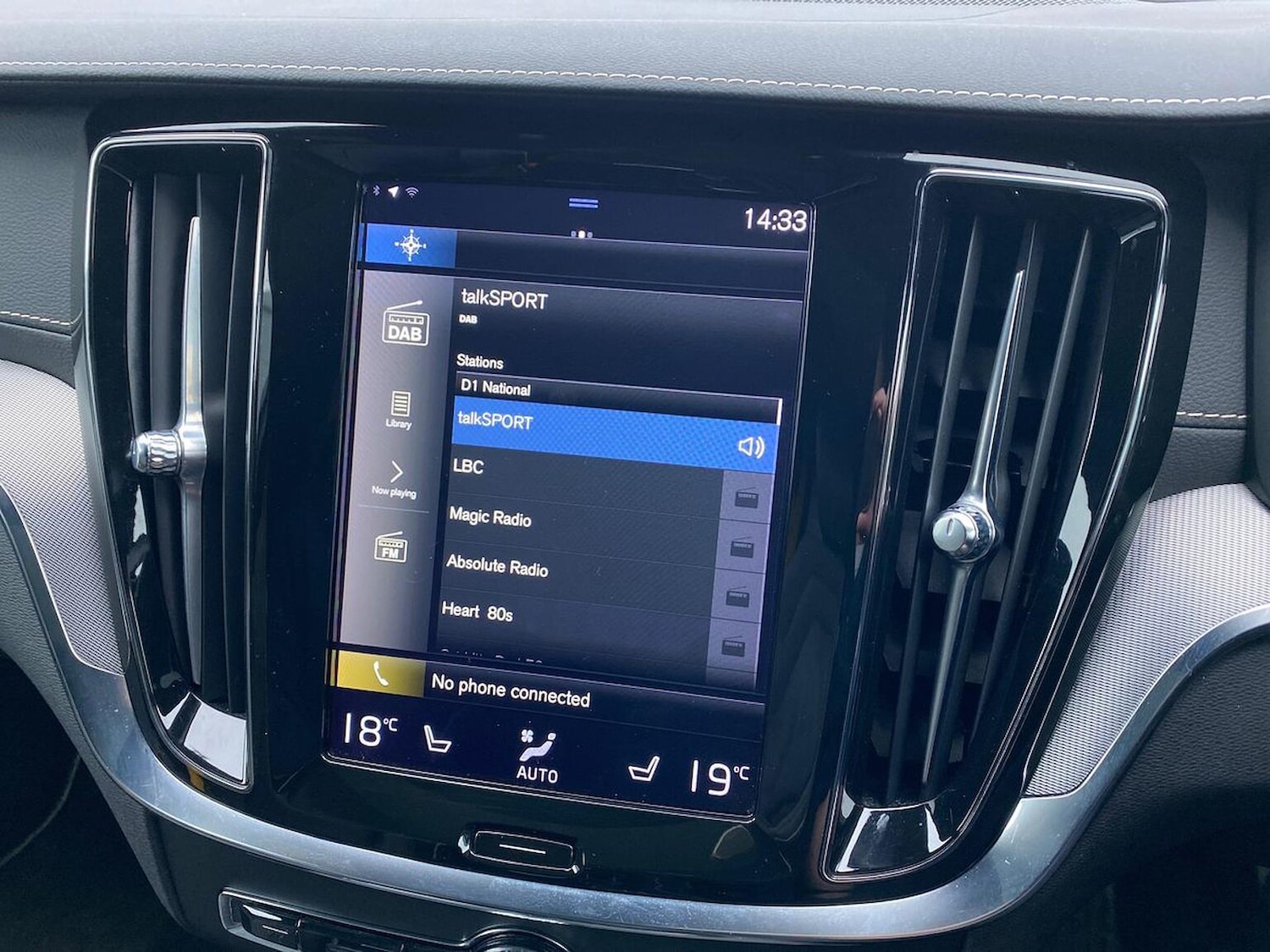 Used Volvo V60 2021 for sale - 77701302: Photo 25