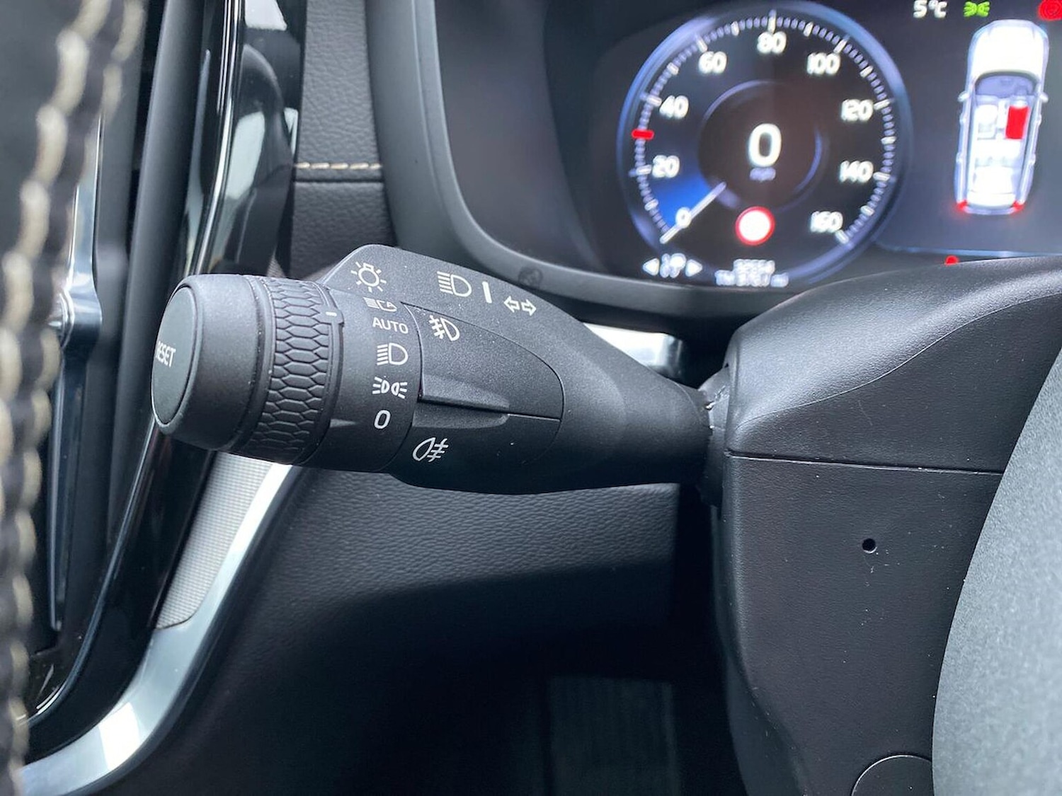 Used Volvo V60 2021 for sale - 77701302: Photo 29