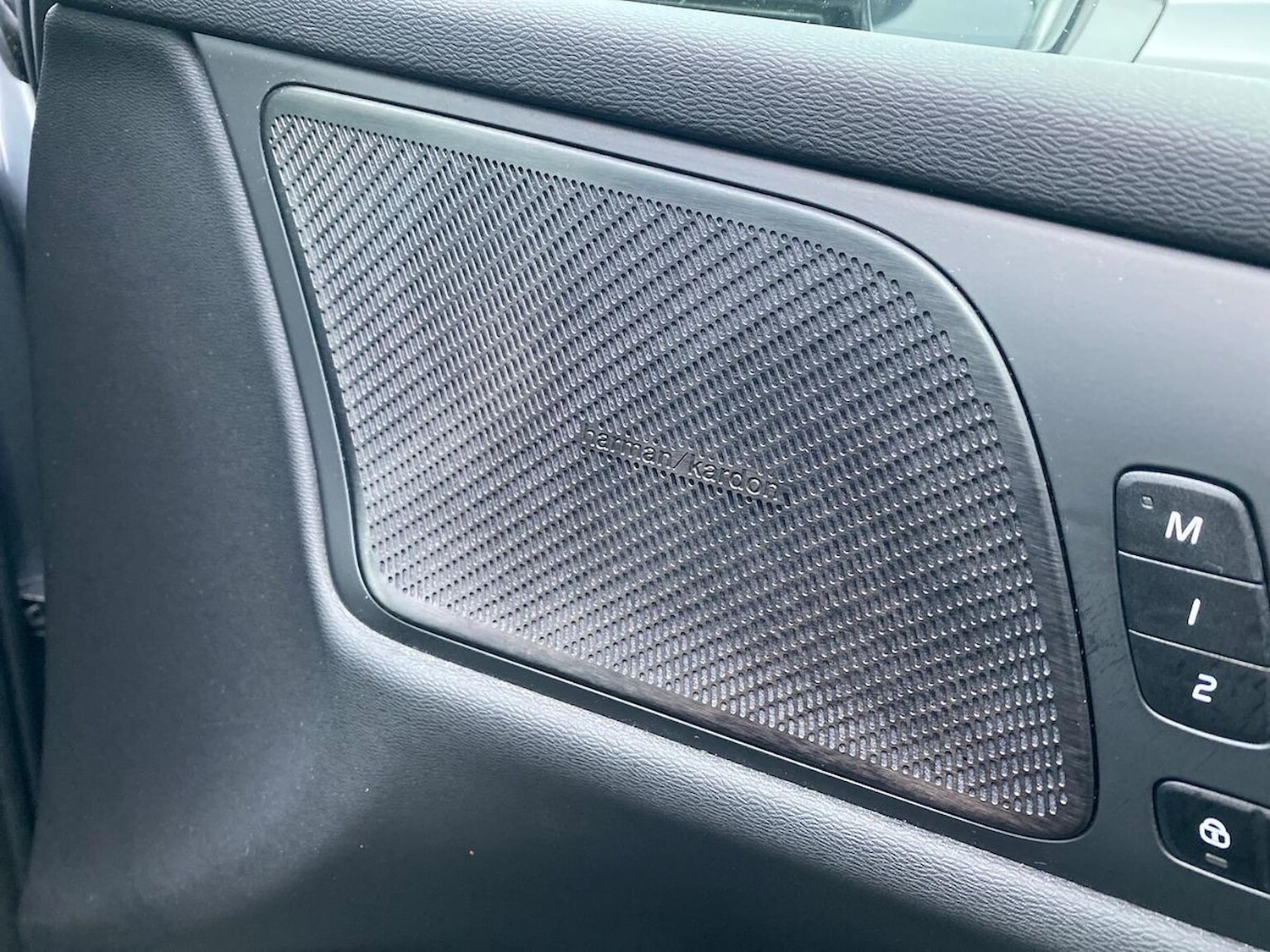 Used Volvo V60 2021 for sale - 77701302: Photo 31