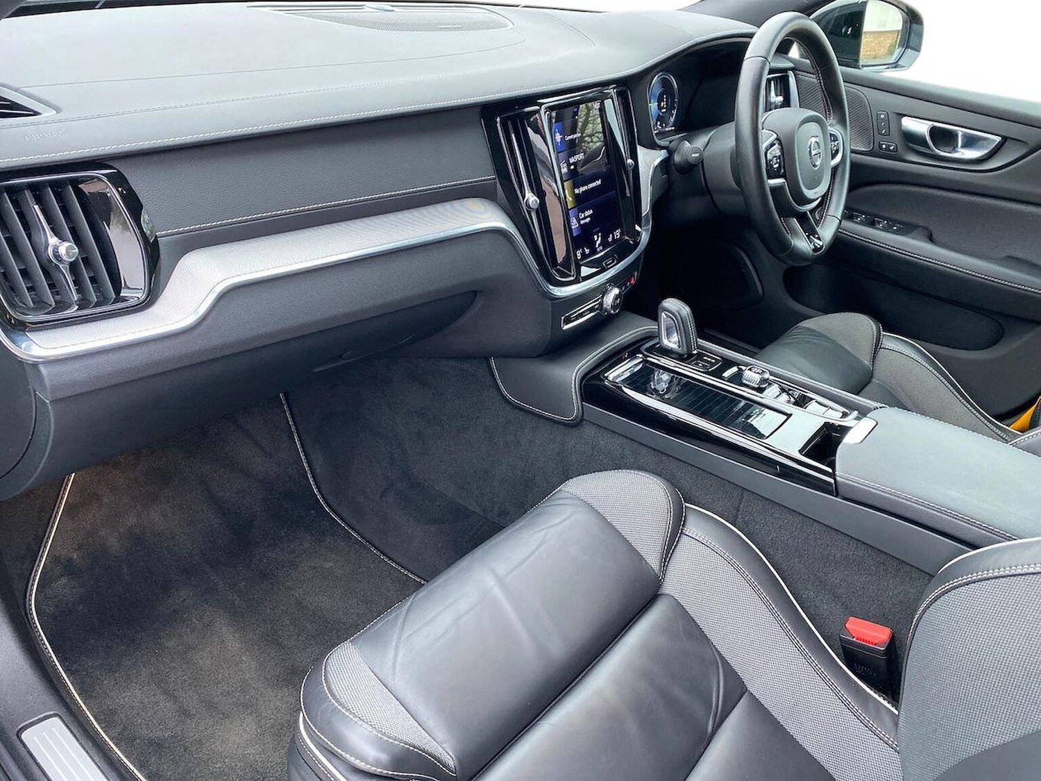 Used Volvo V60 2021 for sale - 77701302: Photo 7