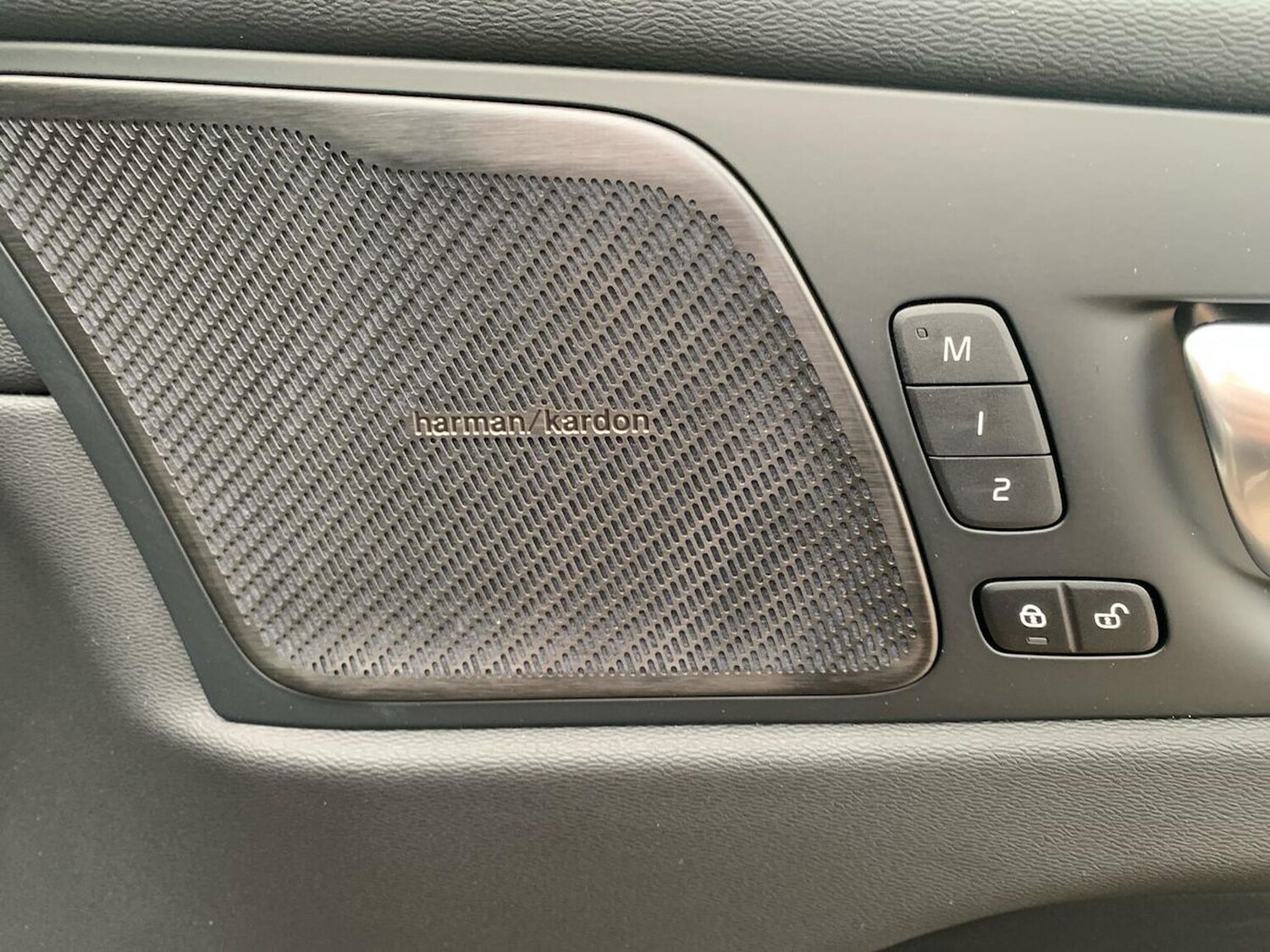 Used Volvo XC60 2025 for sale - 77487538: Photo 26