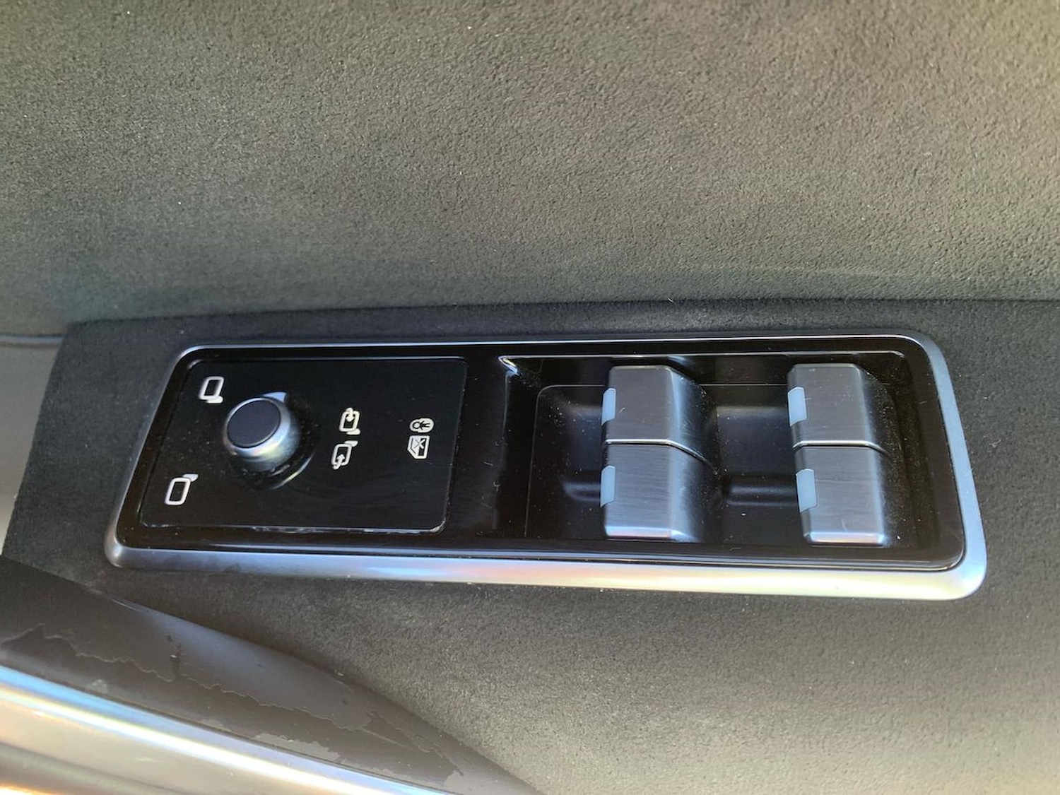 Used Mercedes-Benz GLB 2023 for sale - 78193894: Photo 23