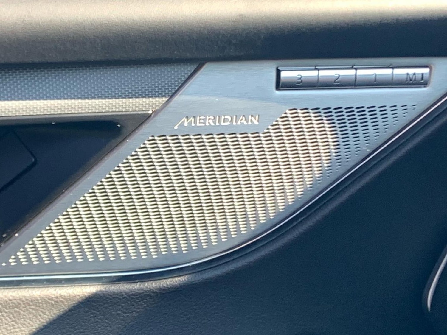 Used Mercedes-Benz GLB 2023 for sale - 78193894: Photo 33