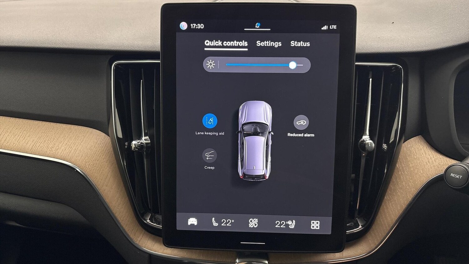 Used Volvo XC60 2025 for sale - 77802103: Photo 32