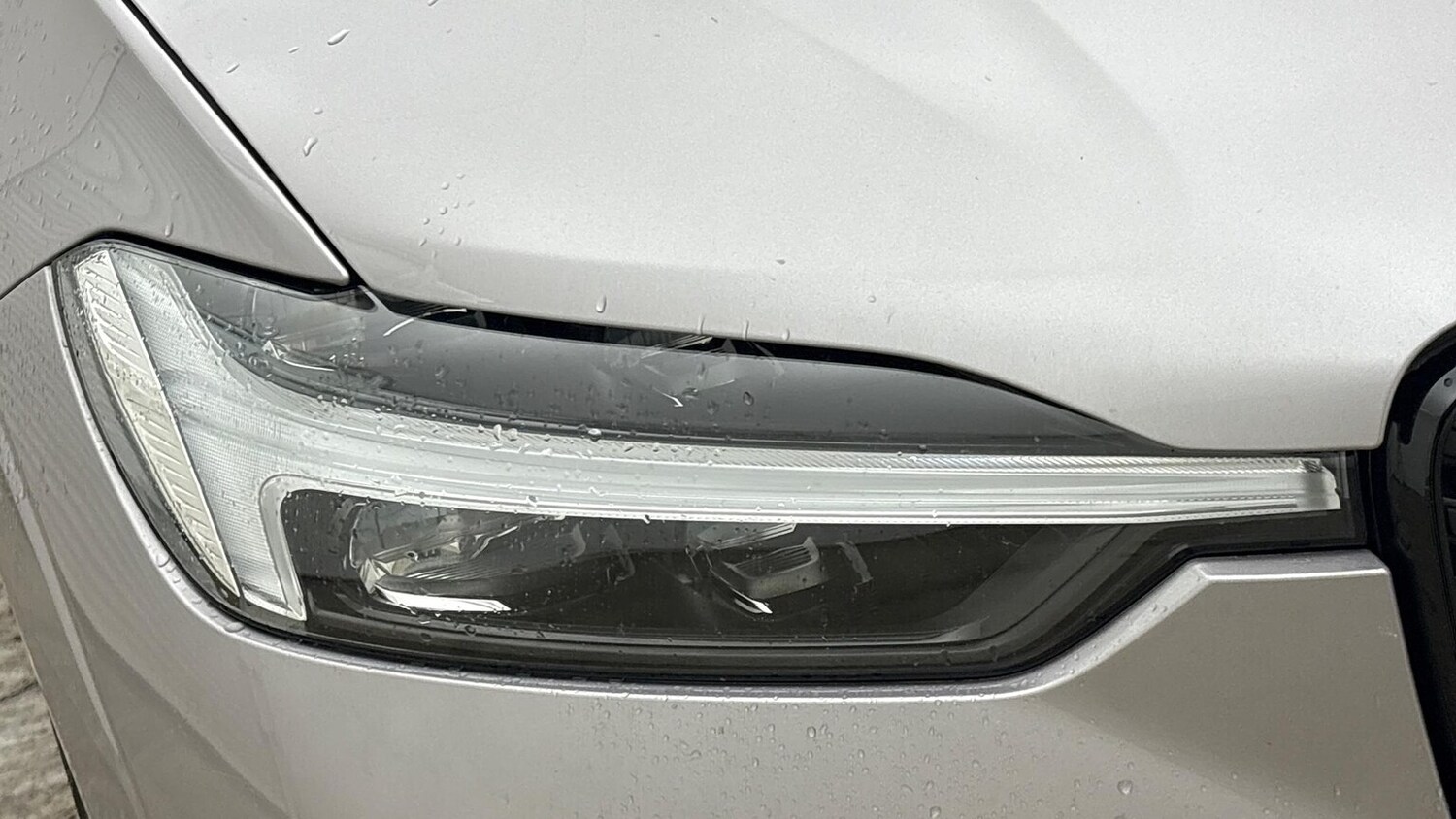 Used Volvo XC60 2025 for sale - 77802103: Photo 34