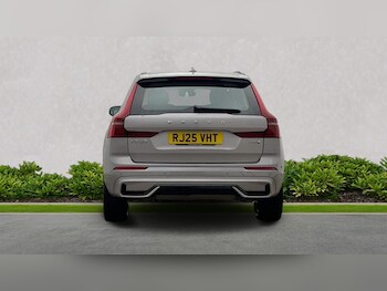 Used Volvo XC60 2025 for sale - 77802103: Photo