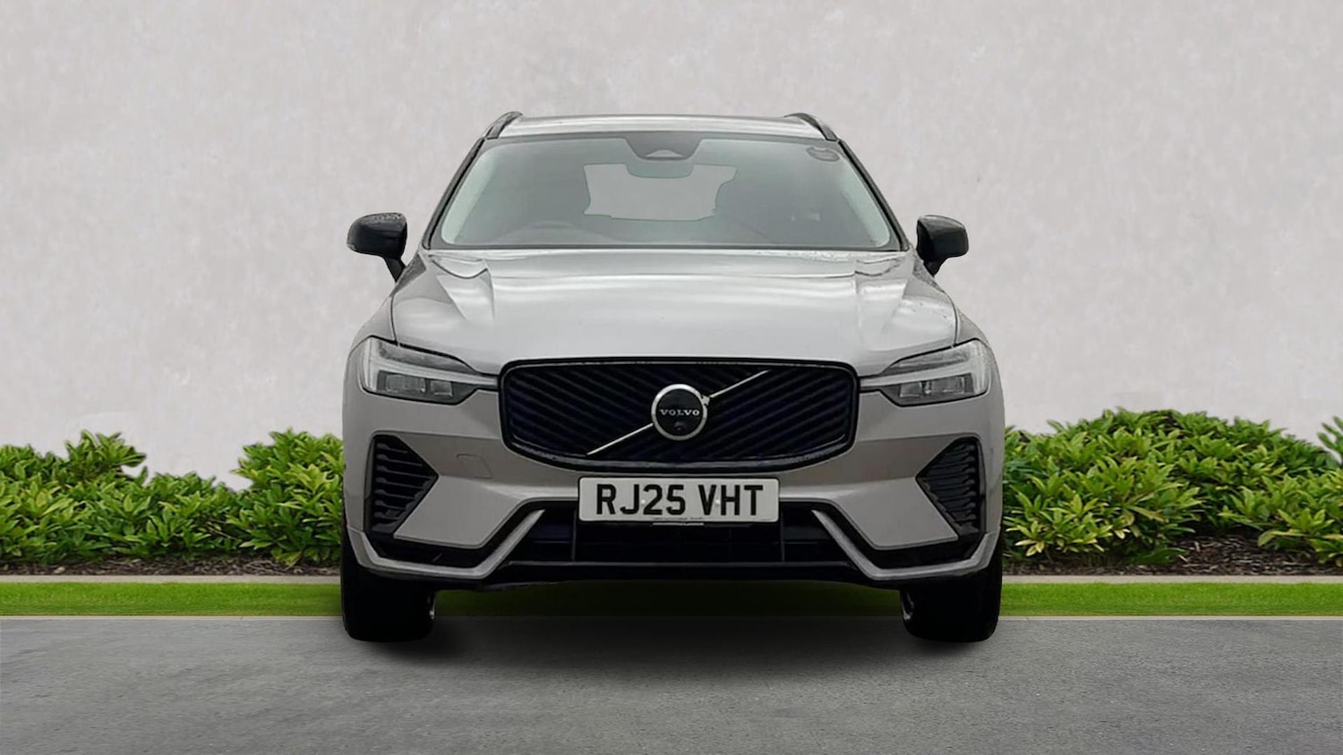 Used Volvo XC60 2025 for sale - 77802103: Photo 5