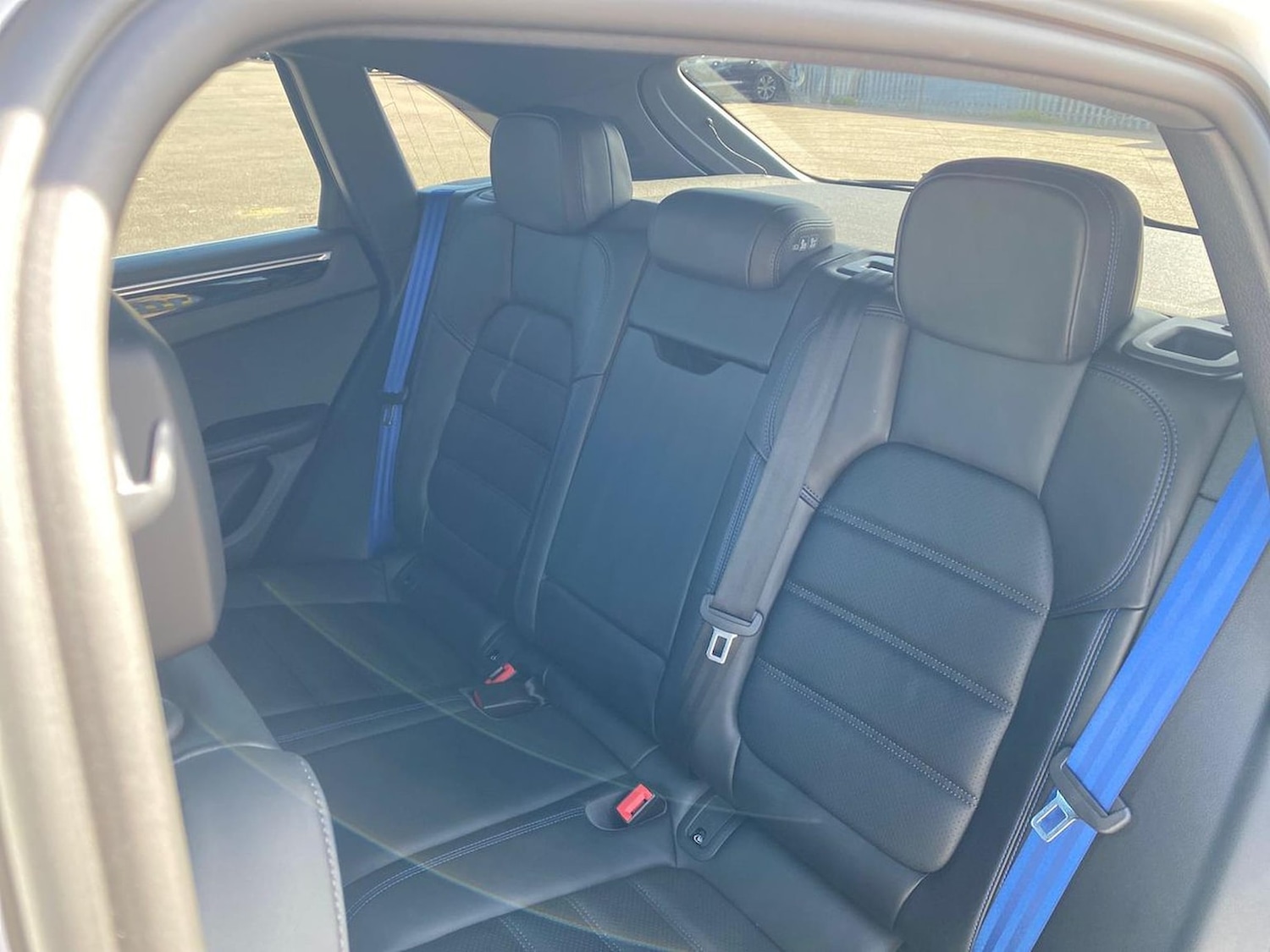 Used Porsche Macan 2023 for sale - 78193913: Photo 16