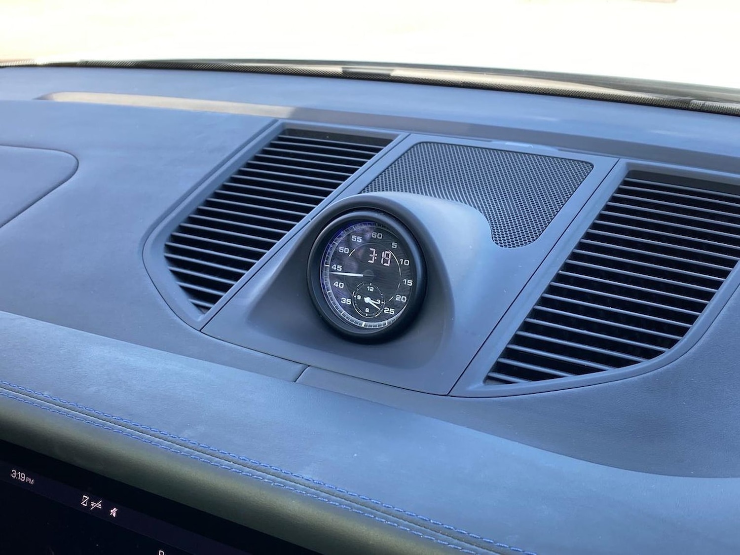 Used Porsche Macan 2023 for sale - 78193913: Photo 31