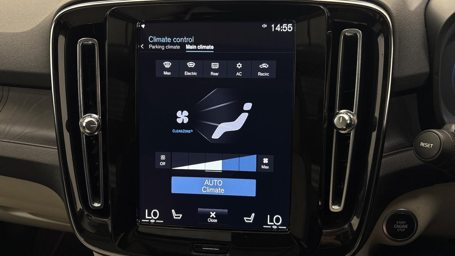 Used Volvo XC40 2022 for sale - 76969042: Photo 12