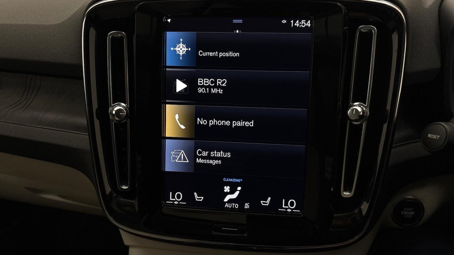 Used Volvo XC40 2022 for sale - 76969042: Photo 15