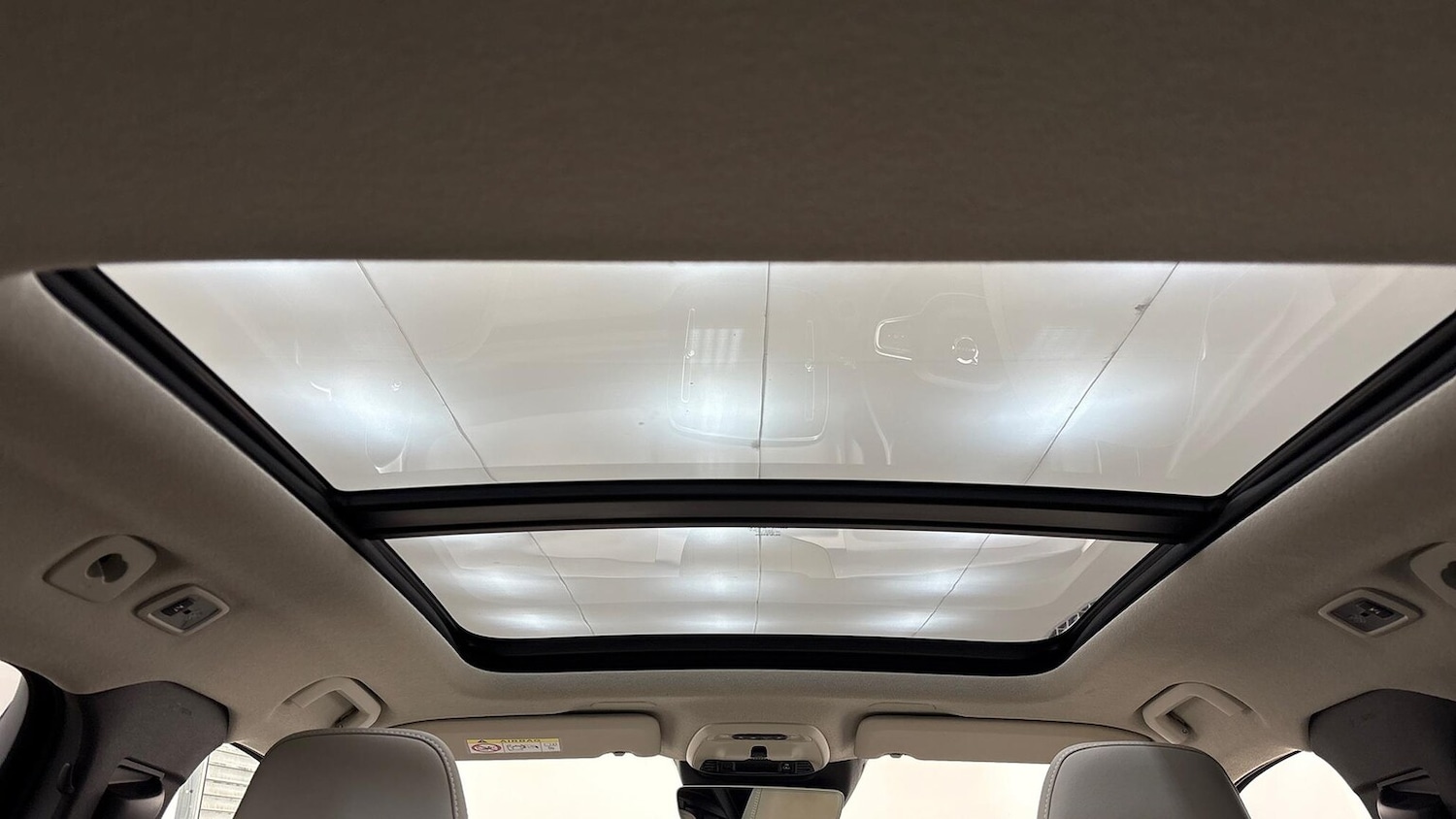 Used Volvo XC40 2022 for sale - 76969042: Photo 32