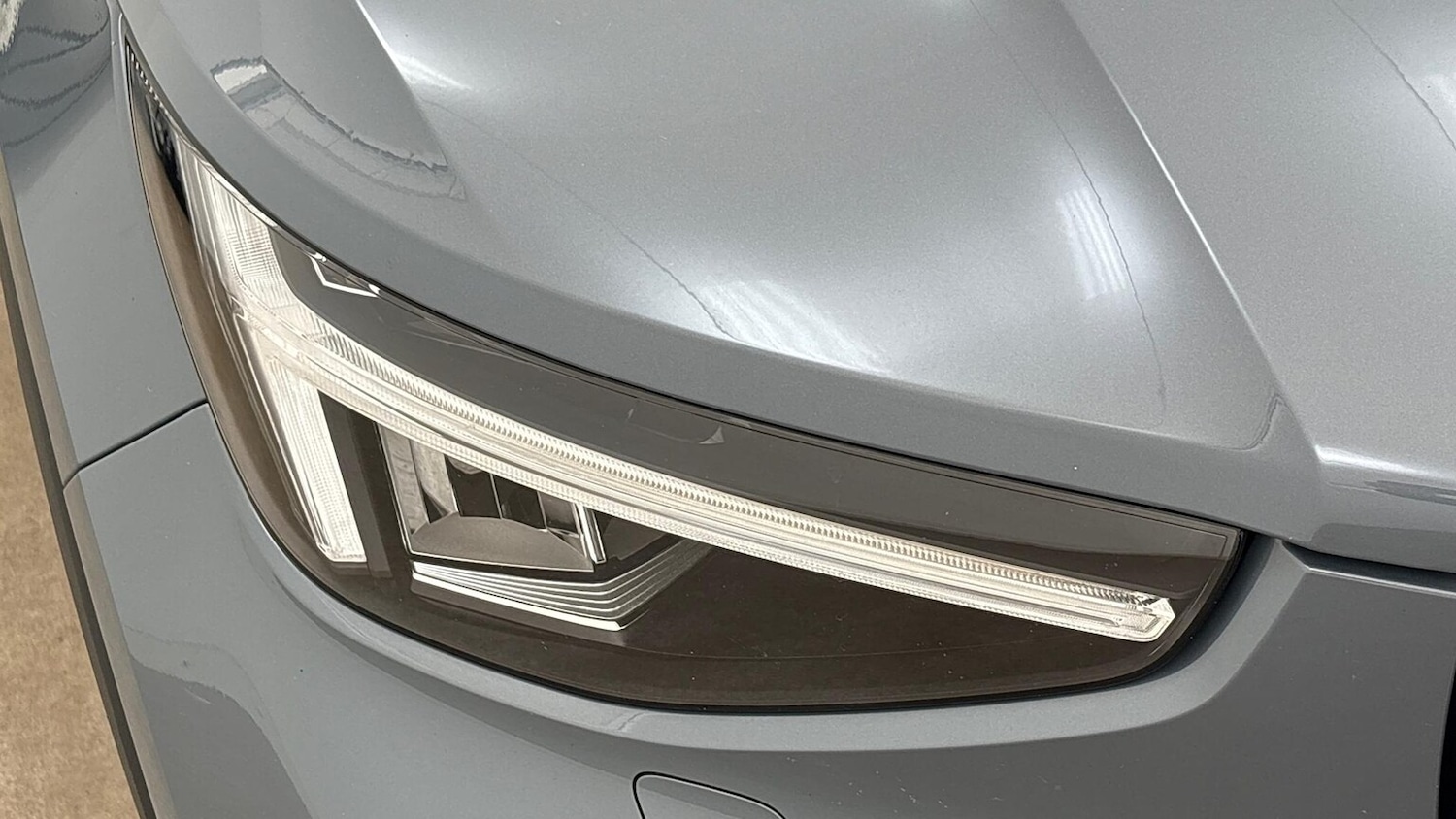 Used Volvo XC40 2022 for sale - 76969042: Photo 34